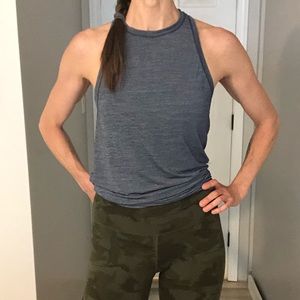 Lululemon Hot Like Agni Singlet, size 4, blue